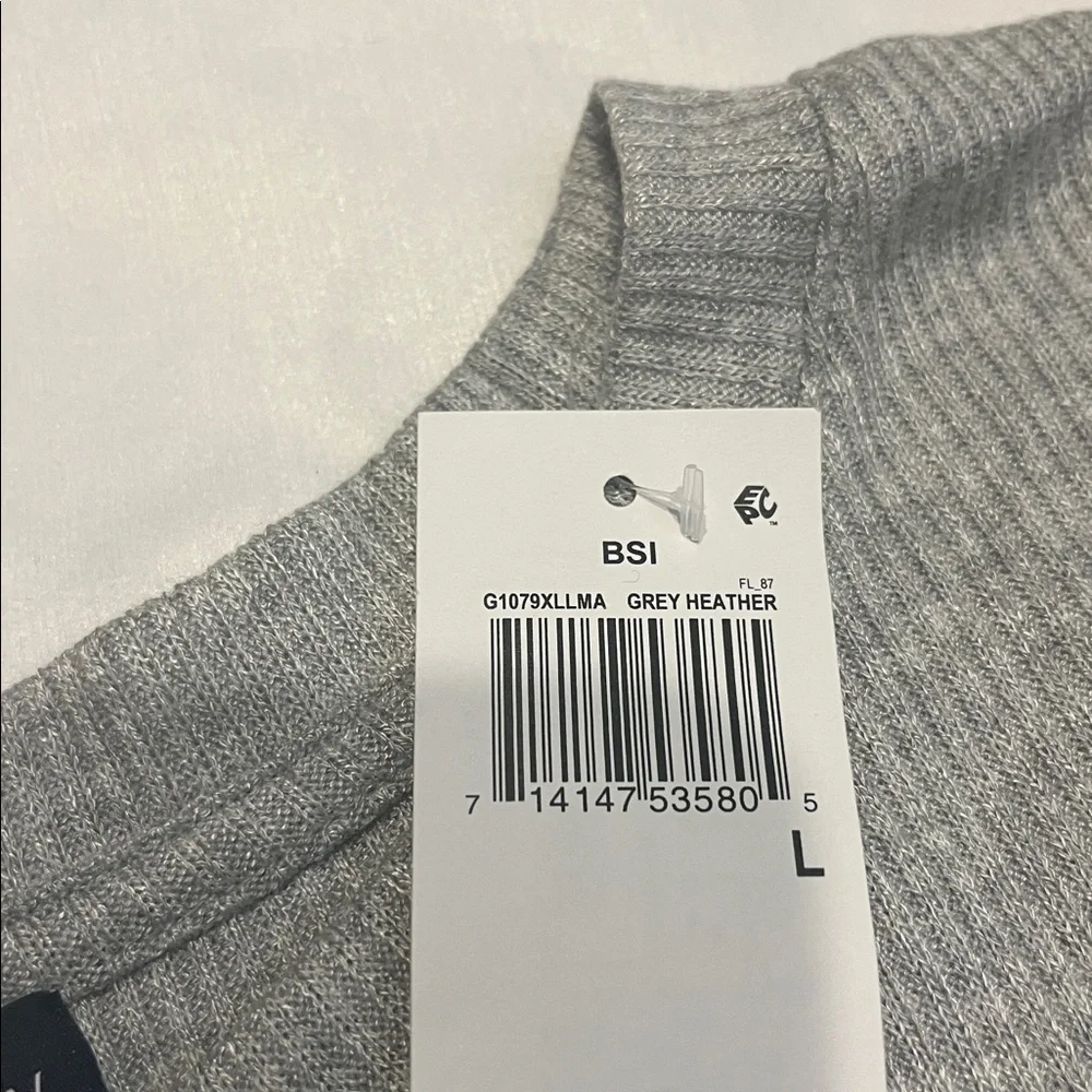 Two-Piece Grey Gap long sleeve top and pants set - Picture 4 of 4